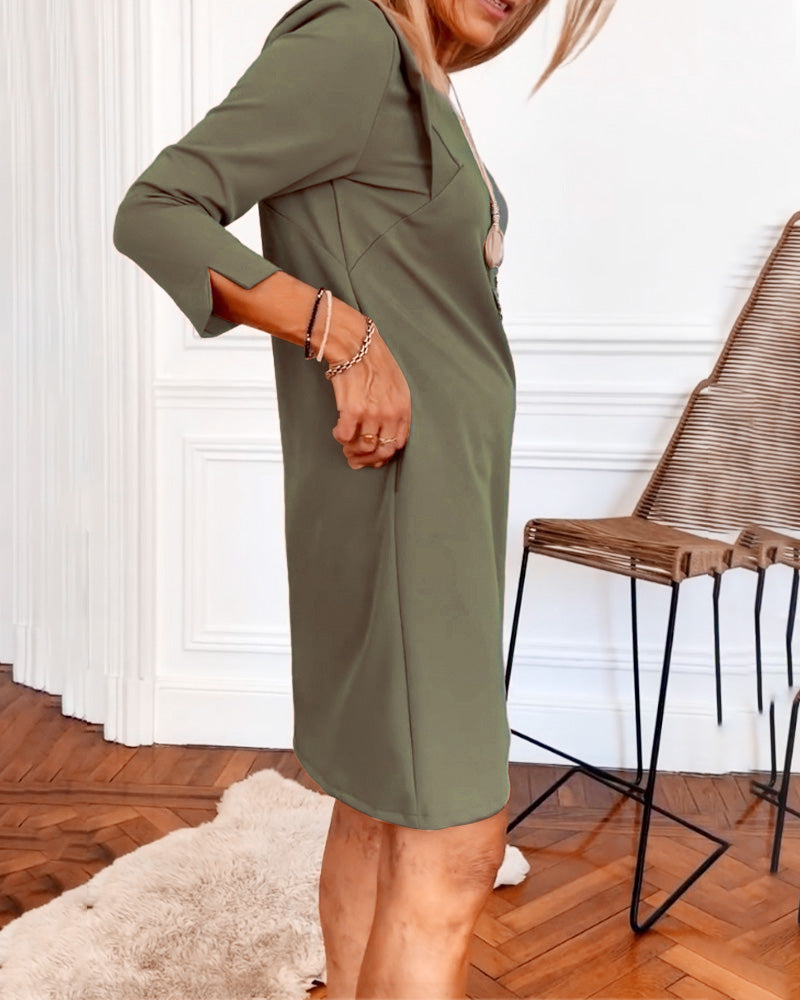 Elegantes Shift-Kleid mit langen Ärmeln