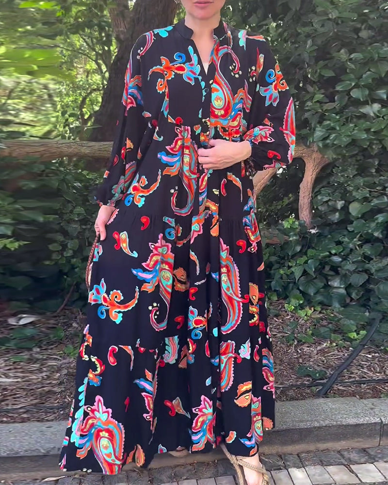 Vintage bedrucktes langärmeliges Patchworkkleid