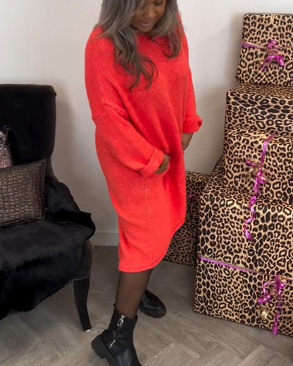 Einfarbiges, lockeres Sweaterkleid mit Taschen