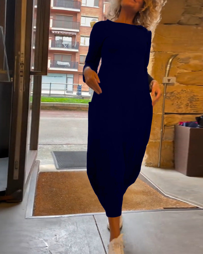 Einfarbiges Rundhalslangarmkleid mit Taschen