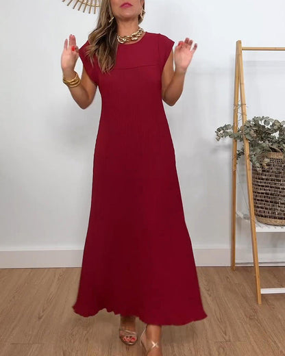 Ärmelloses plissiertes einfaches einfarbiges Kleid