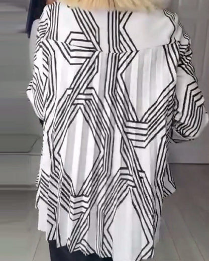 Kontrastdruck Falten Top