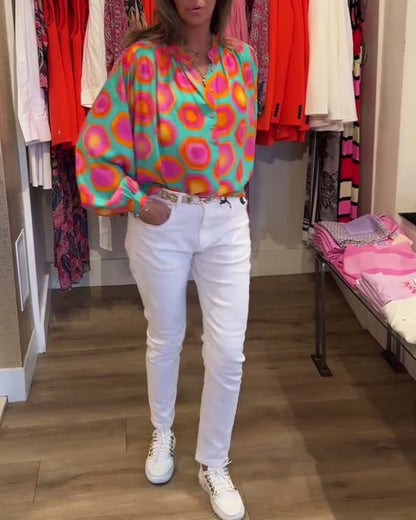 Buntes geometrisches Druckhemd mit Stehkragen