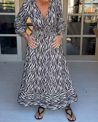 V-Ausschnitt Gestreiftes Druckkleid