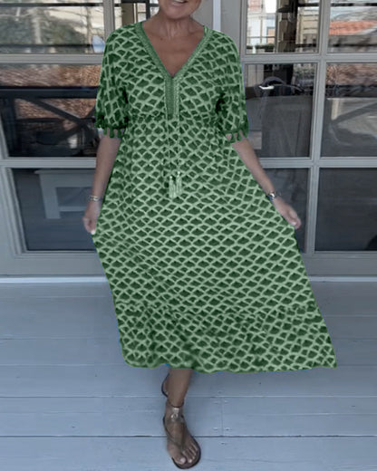 V-Ausschnitt bedrucktes Freizeitkleid