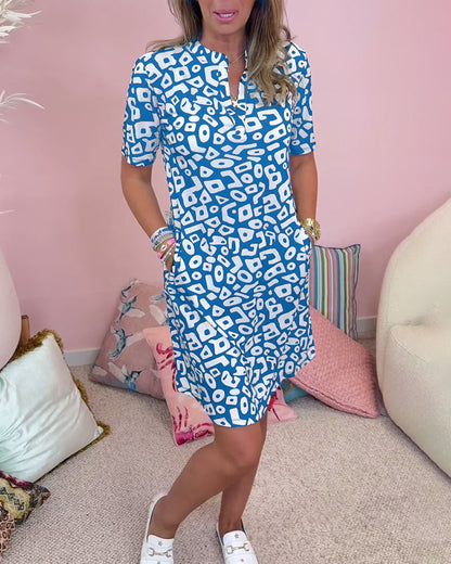 Bedrucktes Casual-Kleid mit V-Ausschnitt und Taschen