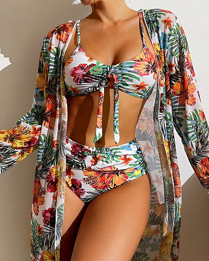 Blumenmuster Bikinis und Cover-Up