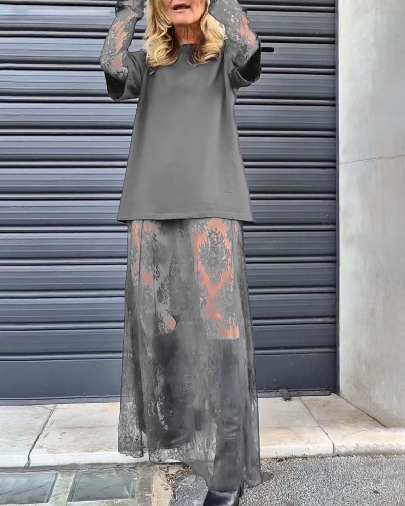 Zweiteiliges Set - einfarbiges T-Shirt und Spitzenrock