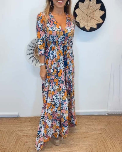 Tiefes V-Ausschnitt Blumenkleid