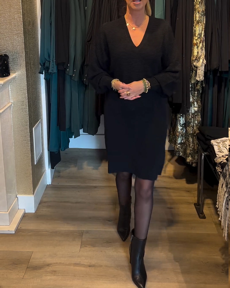 V-Ausschnitt Einfarbiges Strickkleid