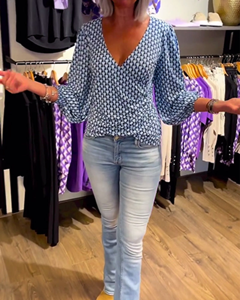 Tiefes V-Ausschnitt Langarmtop