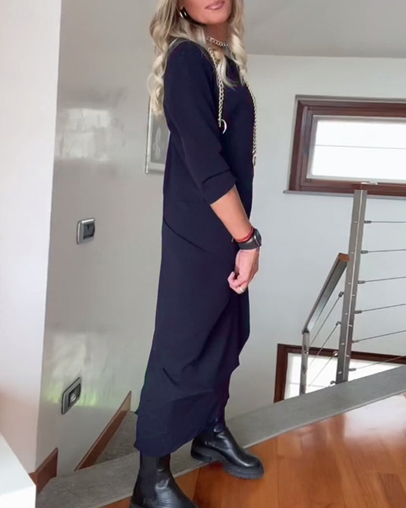 Rundhals gefaltetes einfarbiges elegantes Kleid