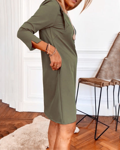 Elegantes Shift-Kleid mit langen Ärmeln