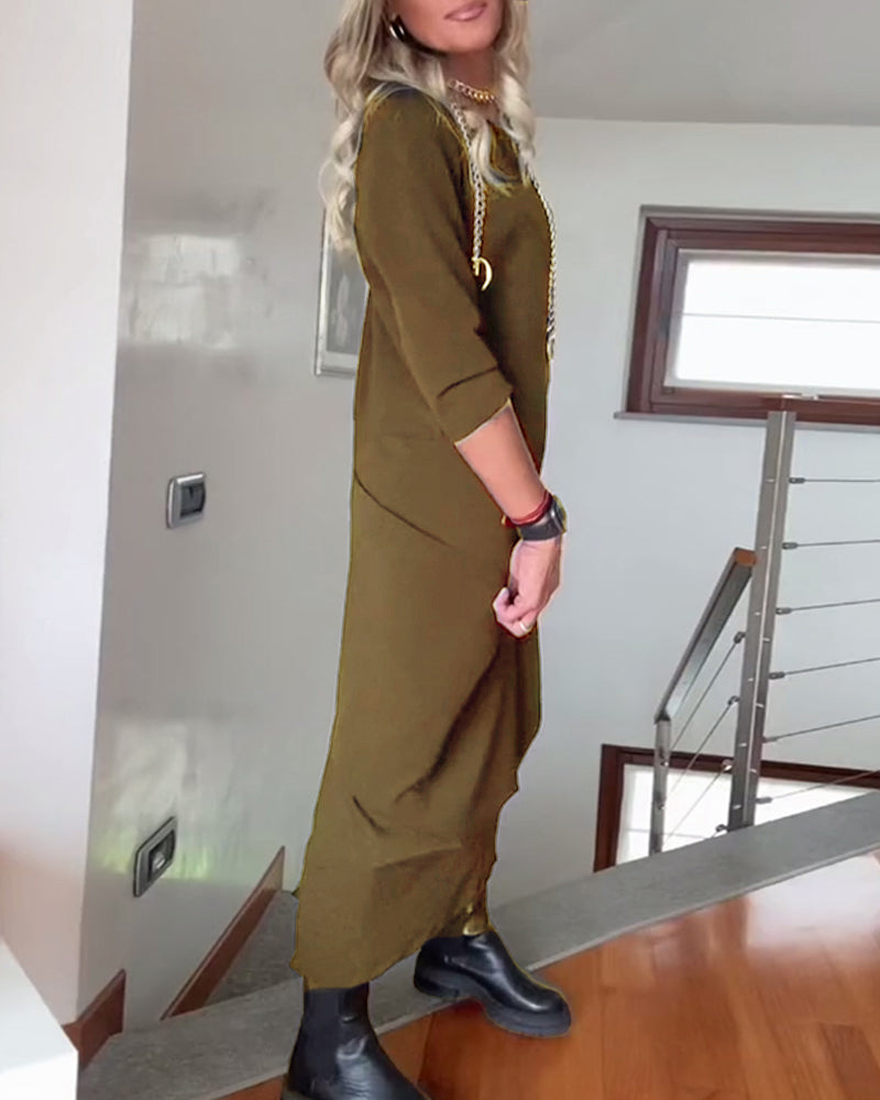 Rundhals gefaltetes einfarbiges elegantes Kleid