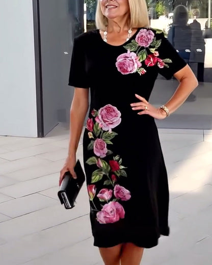 Kurzärmliges Shiftkleid mit Rosenmuster