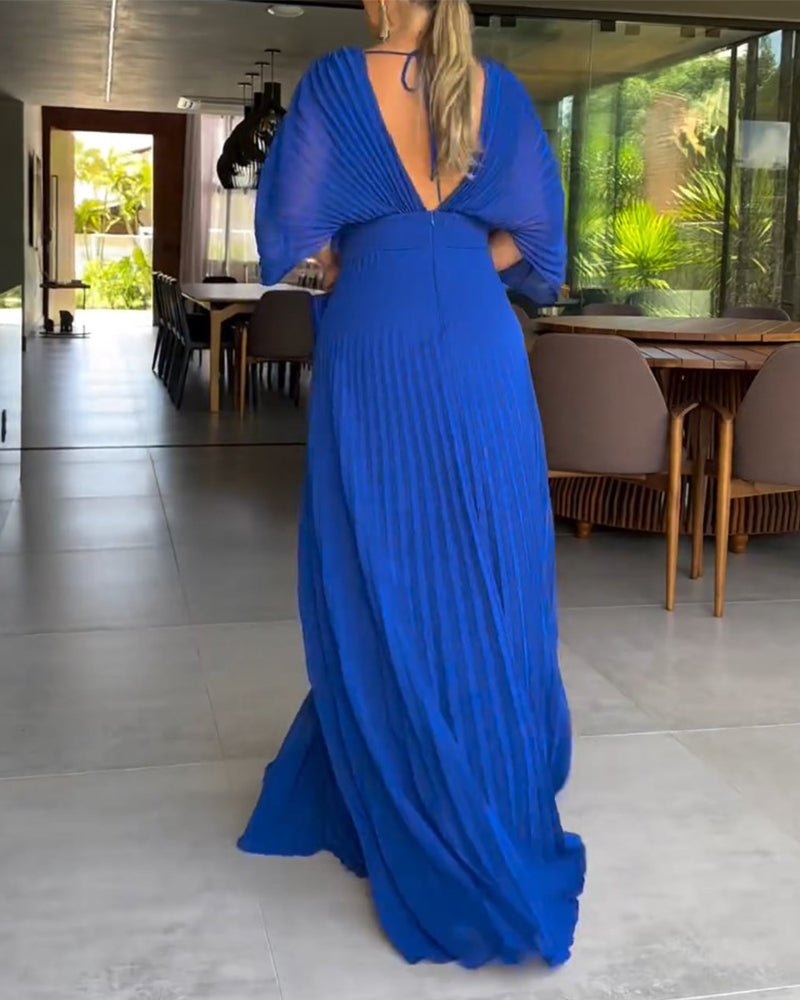 Faltenrock Kleid mit taillenbetonendem Schnitt