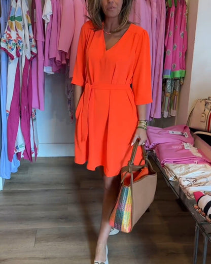 Midi-Ärmelloses Kleid in einfarbiger Farbe mit Gürtel