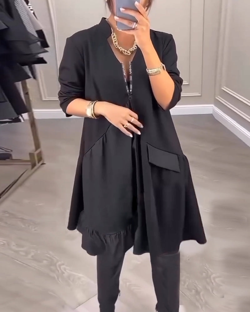 Künstlerisches V-Ausschnitt Kleid mit langen Ärmeln