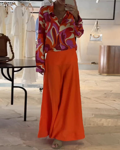 Reversfarbige Bedruckte Bluse mit Knöpfen