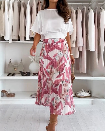 Einfärbige Bluse mit Taillenknoten und kurzen Ärmeln