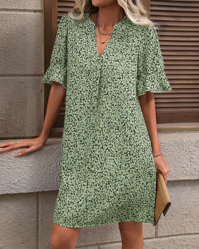 Elegantes bedrucktes V-Ausschnitt-Kleid