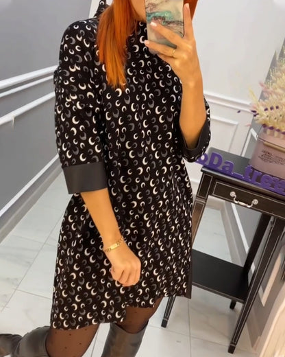 Lässiges Kleid mit Schmetterlingsdruck