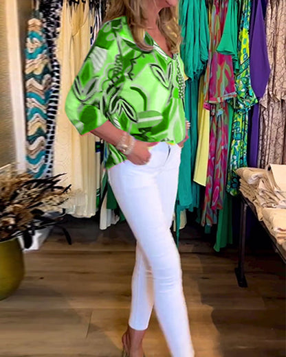 Langärmlige lockere bedruckte Bluse