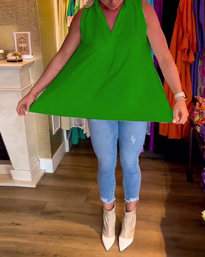 Ärmelloses Top mit Revers und Raffung