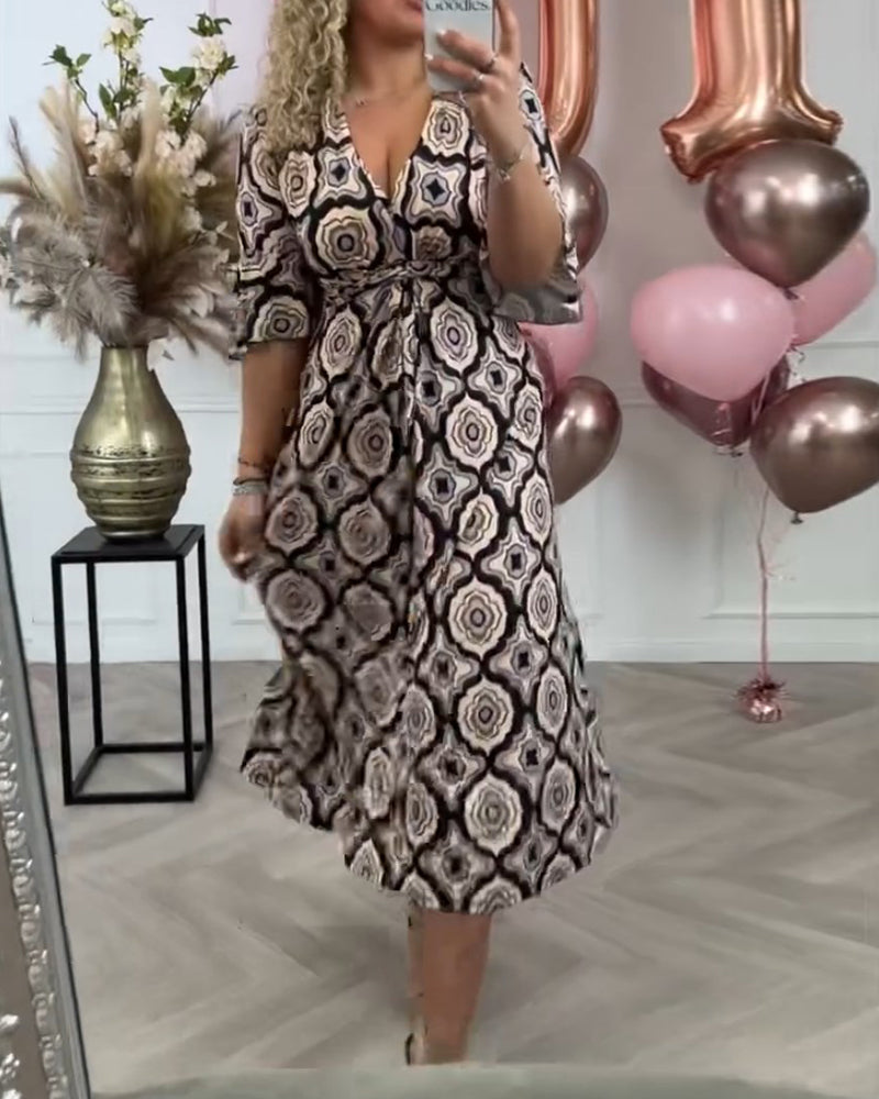 Damen lässiges ethnisches Druckkleid