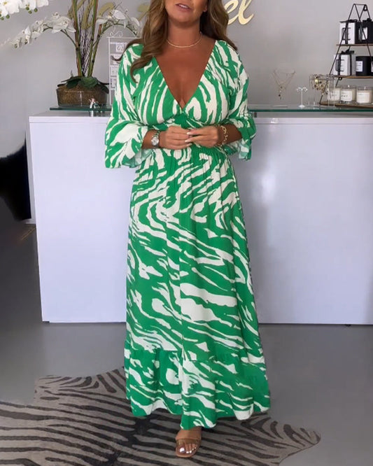 V-Ausschnitt Kleid mit 3/4-Ärmeln