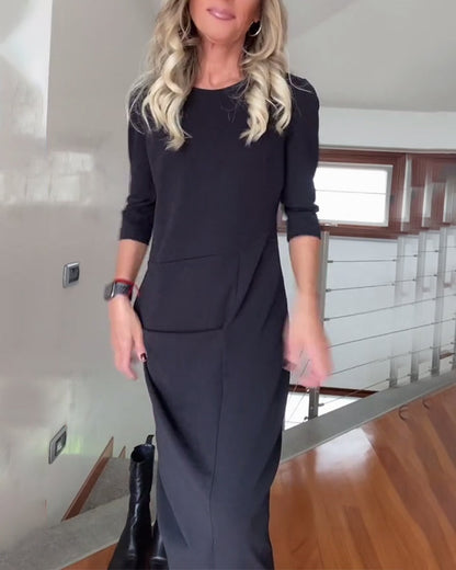 Rundhals gefaltetes einfarbiges elegantes Kleid