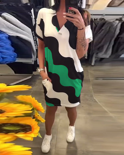 V-Ausschnitt Wellenmuster Kleid