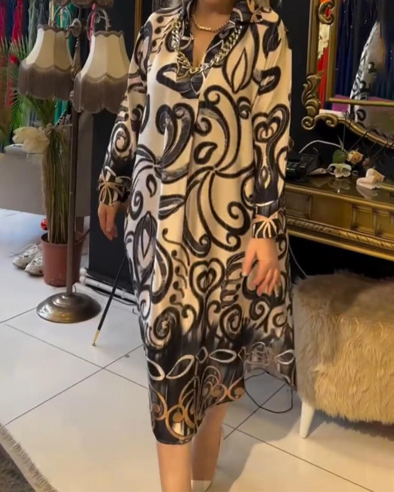 Lässiges und elegantes bedrucktes Kleid