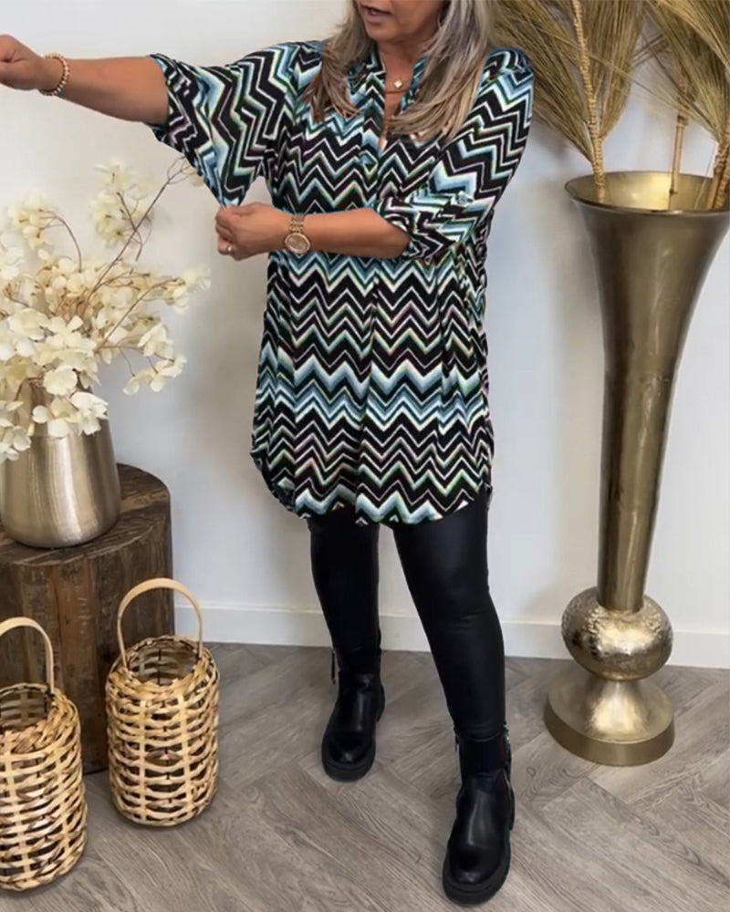 Wellenmuster V-Ausschnitt Kleid