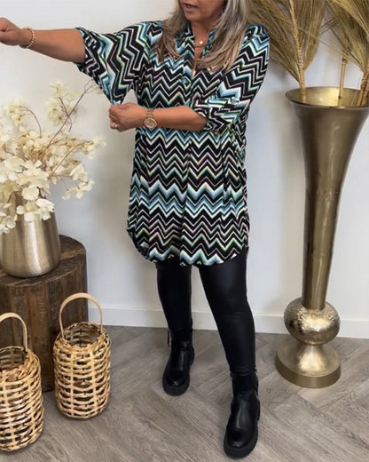 Wellenmuster V-Ausschnitt Kleid