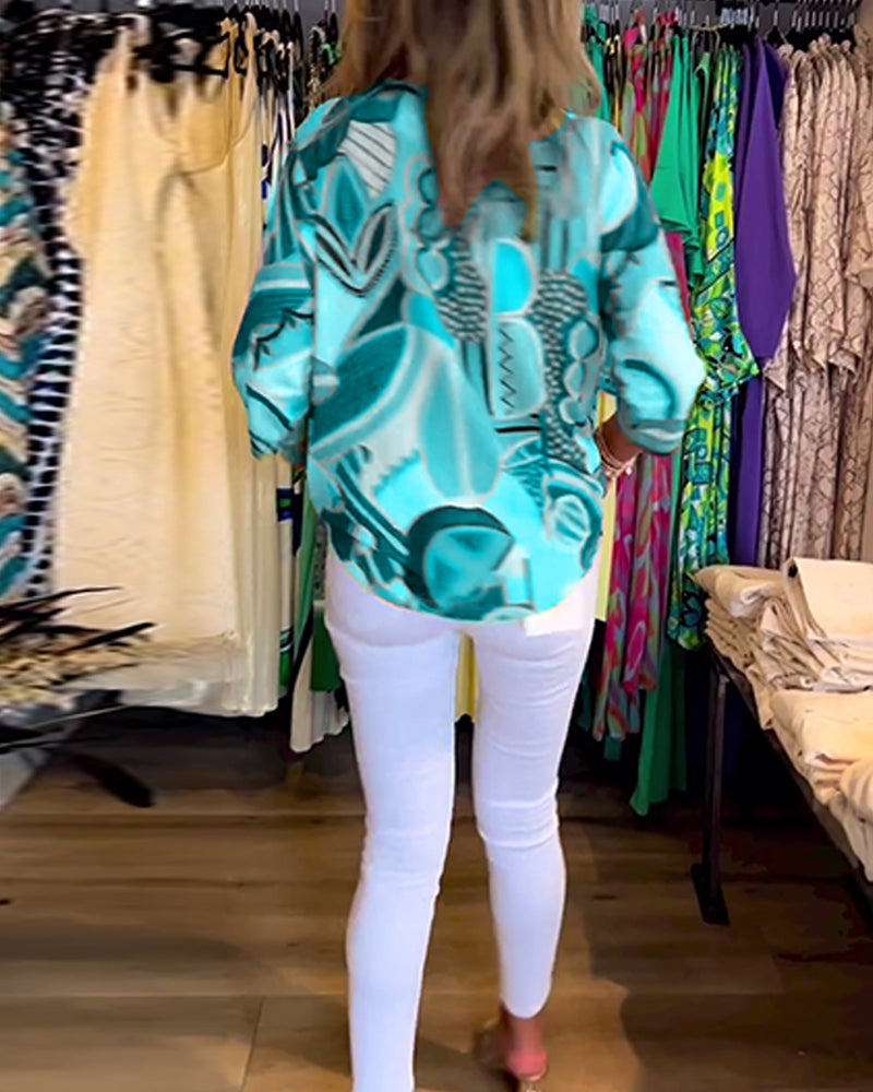 Langärmlige lockere bedruckte Bluse