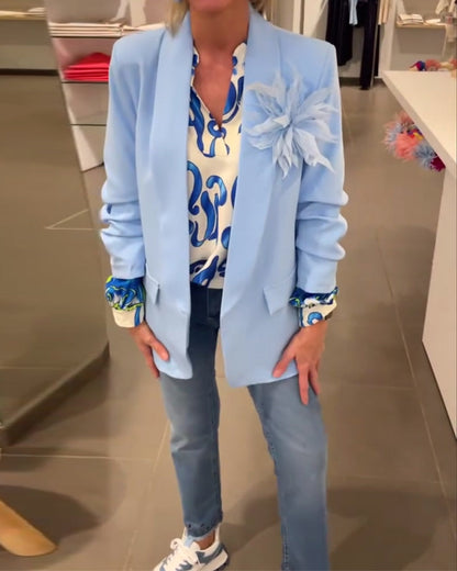 Elegantes langärmliges Oberteil mit bedrucktem V-Ausschnitt