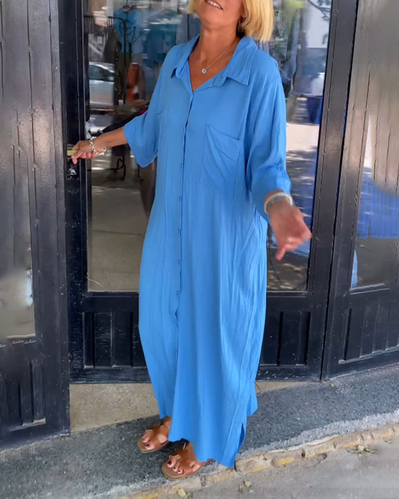 Lässiges Kleid mit Schlitzkragen