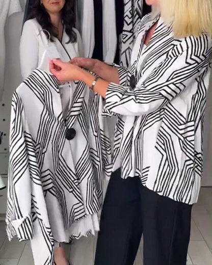 Kontrastdruck Falten Top