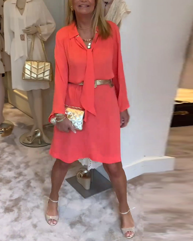 Revers Kleid mit einfarbigem Band