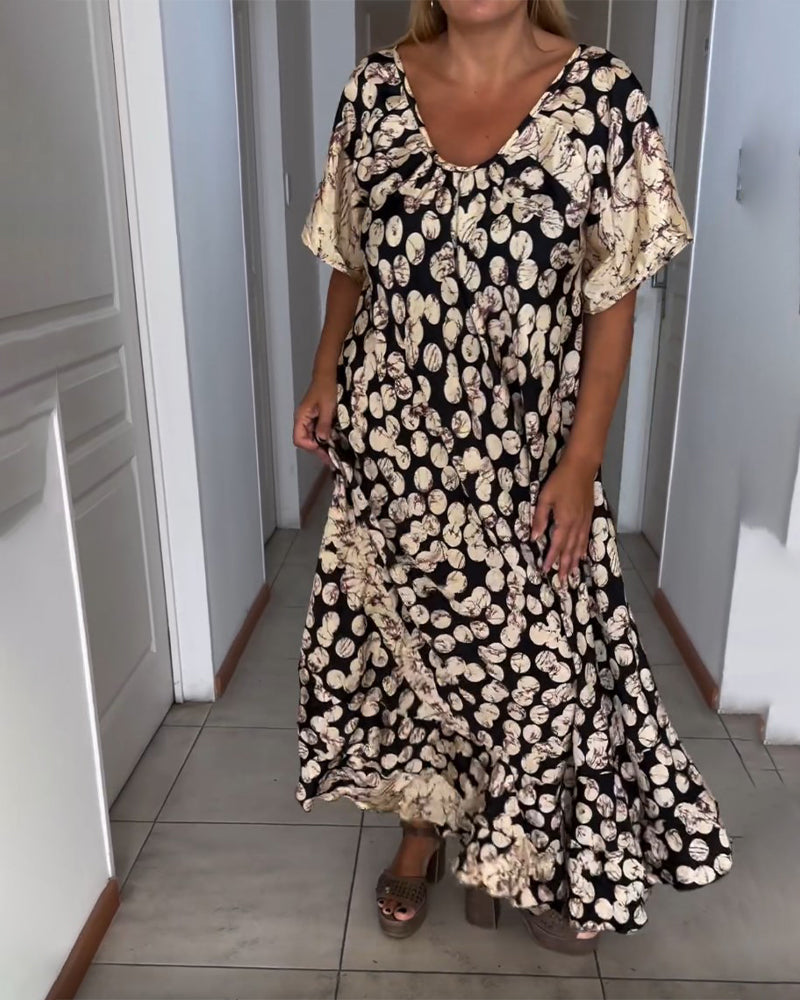 V-Ausschnitt bedrucktes kurzärmliges Kleid