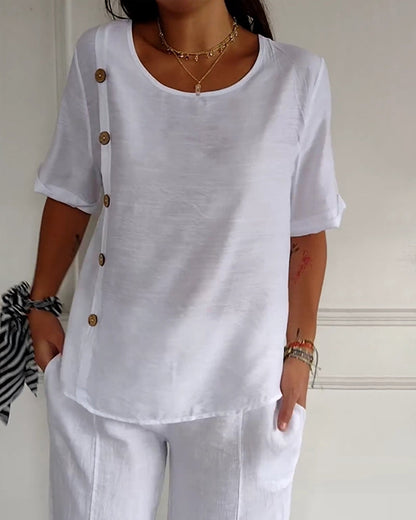 Dünnes Hemd mit Knöpfen