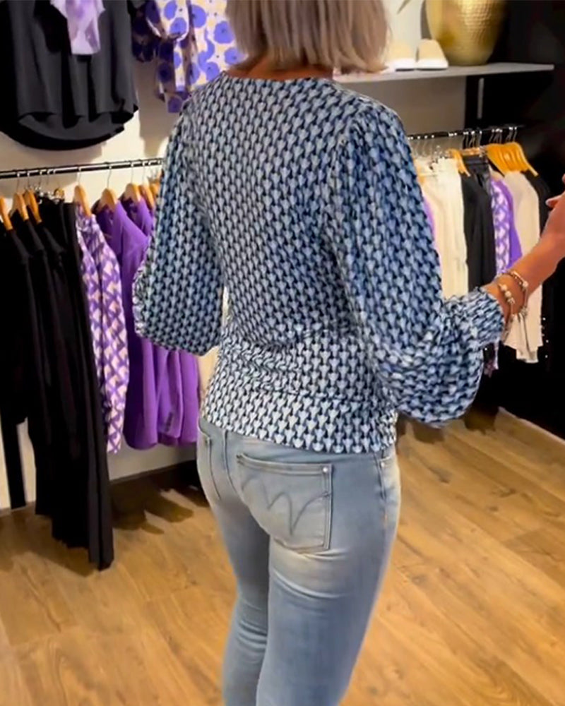 Tiefes V-Ausschnitt Langarmtop