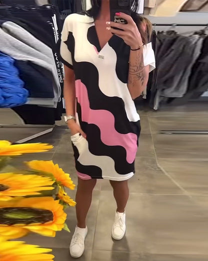 V-Ausschnitt Wellenmuster Kleid