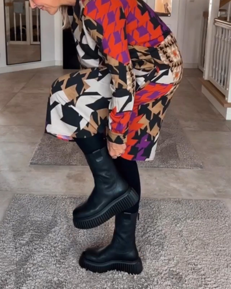 Bedrucktes V-Ausschnitt Langarmkleid