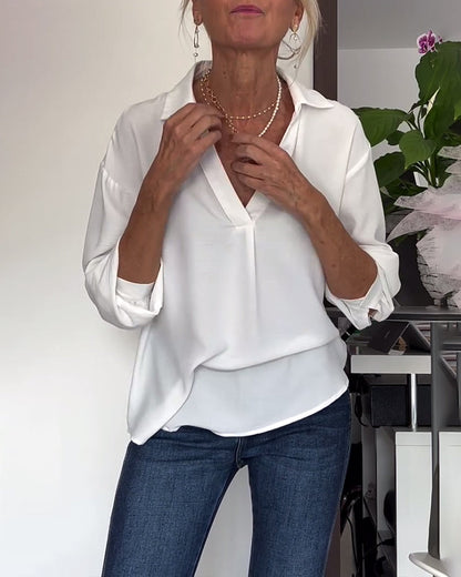 Einfaches Oberteil mit Revers und langen Ärmeln in einfarbiger Ausführung