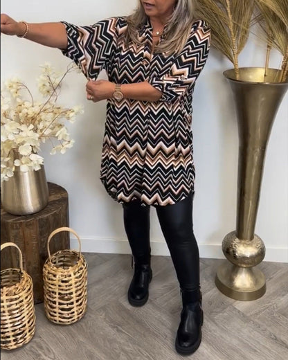 Wellenmuster V-Ausschnitt Kleid