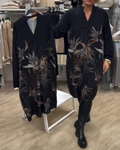 V-Ausschnitt Kleid mit Blattdruck und langen Ärmeln