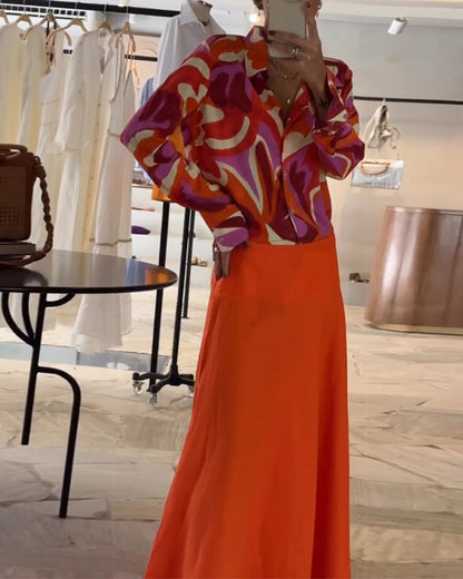 Reversfarbige Bedruckte Bluse mit Knöpfen