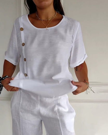 Dünnes Hemd mit Knöpfen